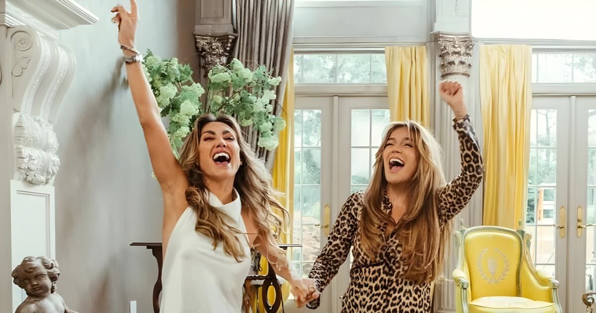 Anahí compartió un detalle especial que le obsequió Karol G tras su cumpleaños 43, mostrando una profunda amistad.