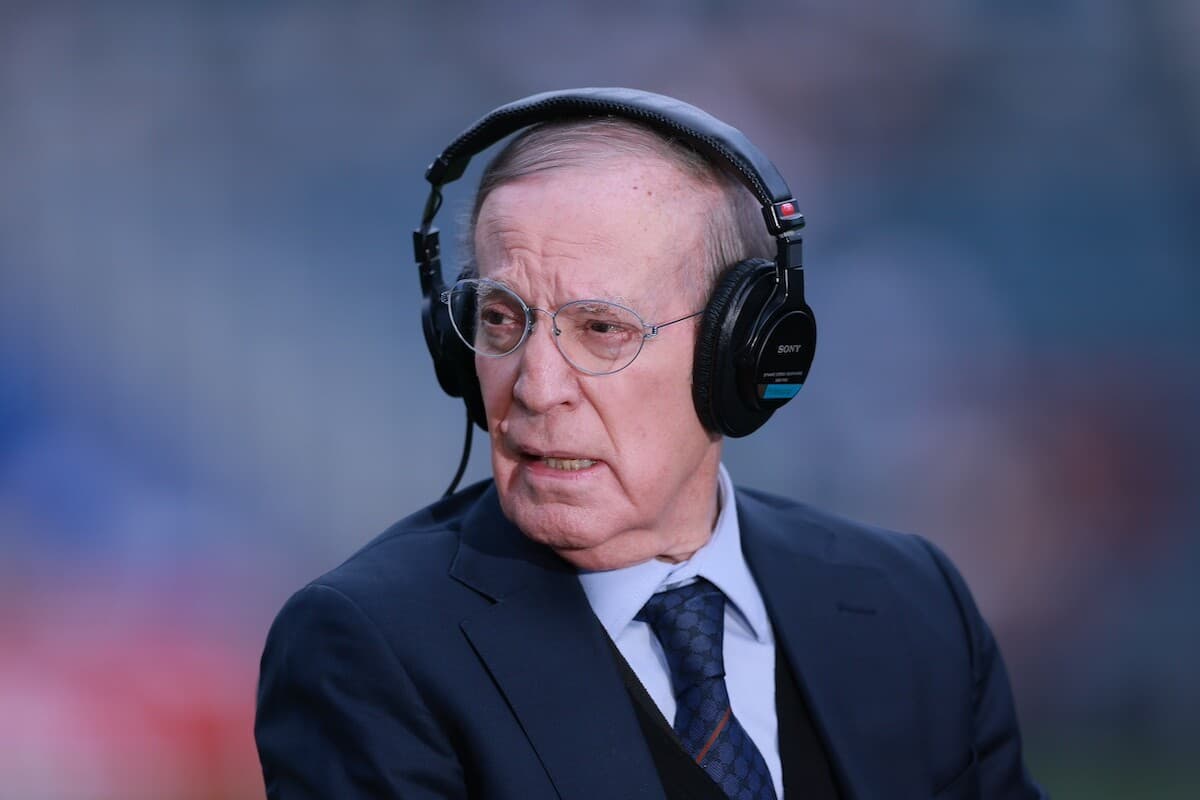 El periodista José Ramón Fernández publica El Protagonista, obra donde revela la historia de su carrera en el fútbol mexicano.