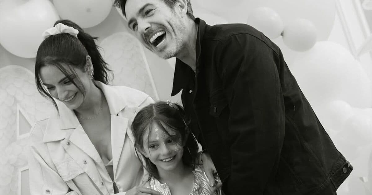 La actriz Aislinn Derbez habla sobre la felicidad de su hija Kailani tras el acercamiento con Mauricio Ochmann.