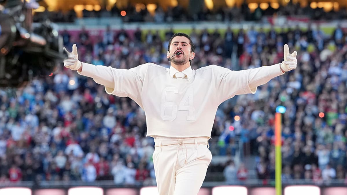 El show de Bad Bunny estuvo lleno de energía, pero ¿por qué los asistentes parecían tan apagados? Aquí exploramos el fenómeno.