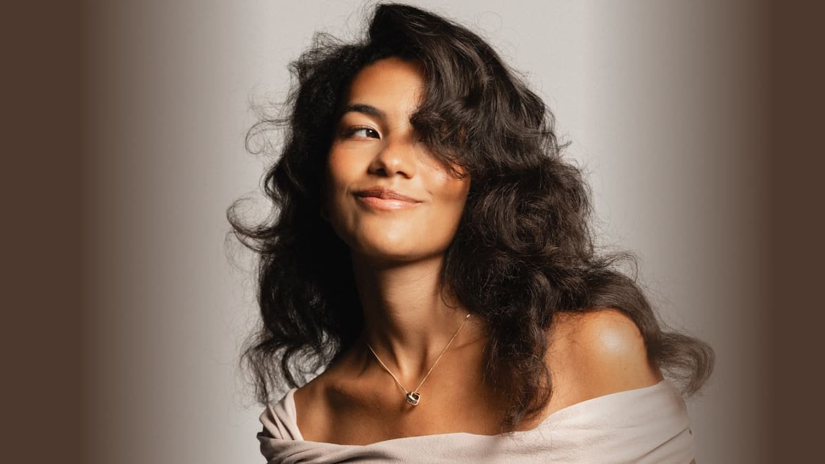 Olivia Dean ha conquistado el Grammy a Mejor Artista Nueva, una voz que no te puedes perder.