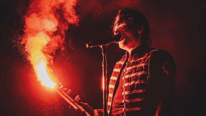 Descubre cómo llegar al Estadio GNP Seguros para vivir la experiencia única de My Chemical Romance en México.
