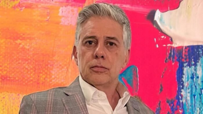 Las acusaciones de abuso contra Paco de la O están causando una gran controversia en la industria del entretenimiento.