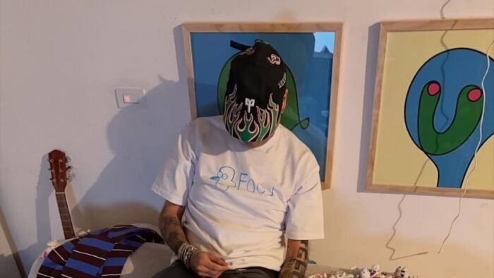 El rapero mexicano enfrentó serias complicaciones de salud que llevaron a una movilización en su apoyo por parte de Belinda.