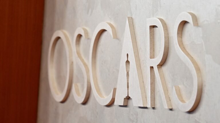 Descubre cómo y dónde ver la ceremonia de los Oscars 2026, conducida por Conan O'Brien por segunda vez.