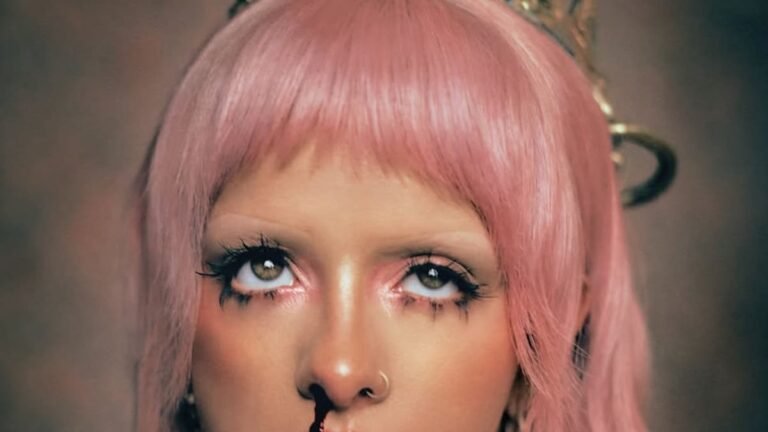 Descubre todo sobre el regreso de Melanie Martinez a la CDMX, su nuevo espectáculo y cómo conseguir boletos.